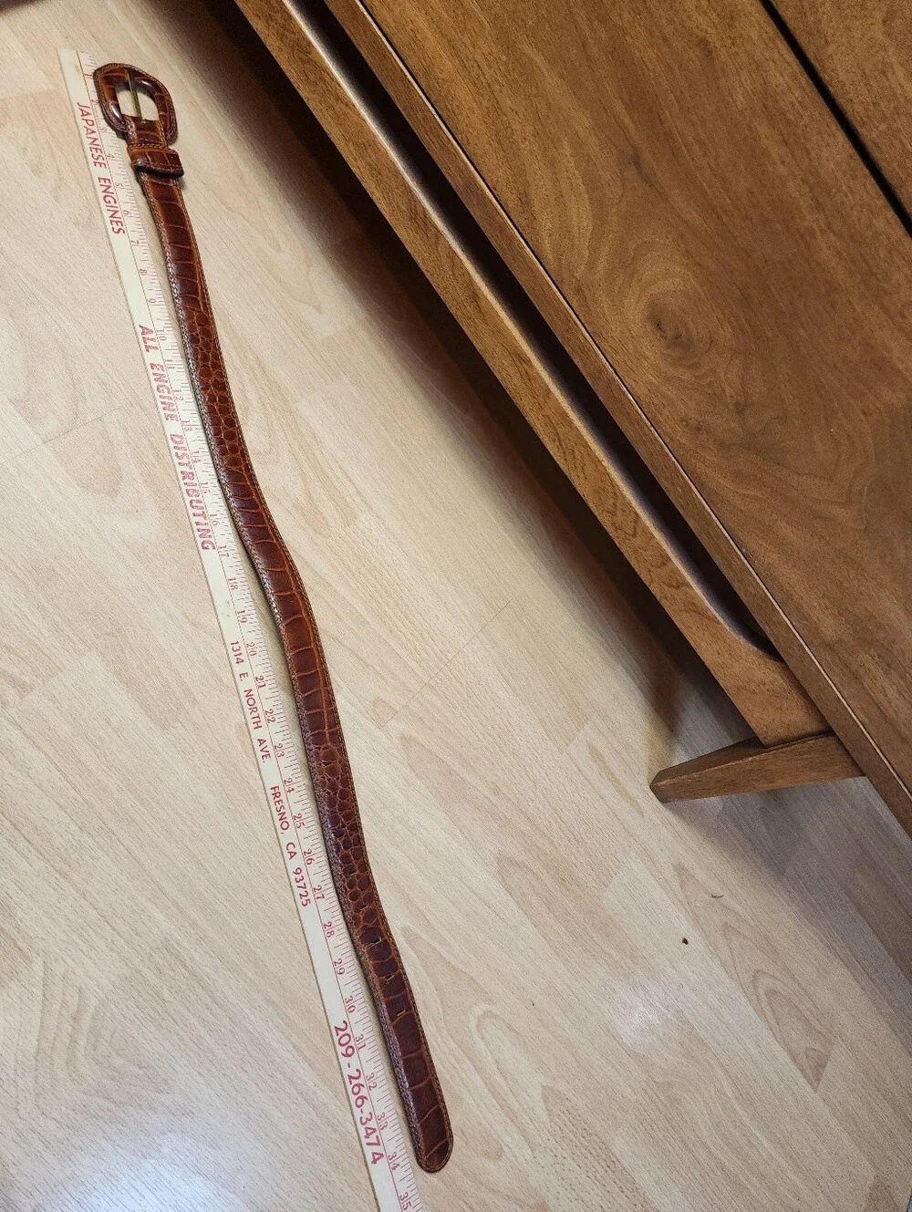 Genuine Leather Brown Croc Belt Size Small Liz Claiborne Boho